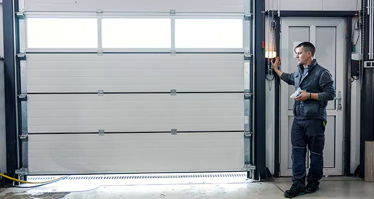Modern Overhead Door Repair in Daytona Beach, FL