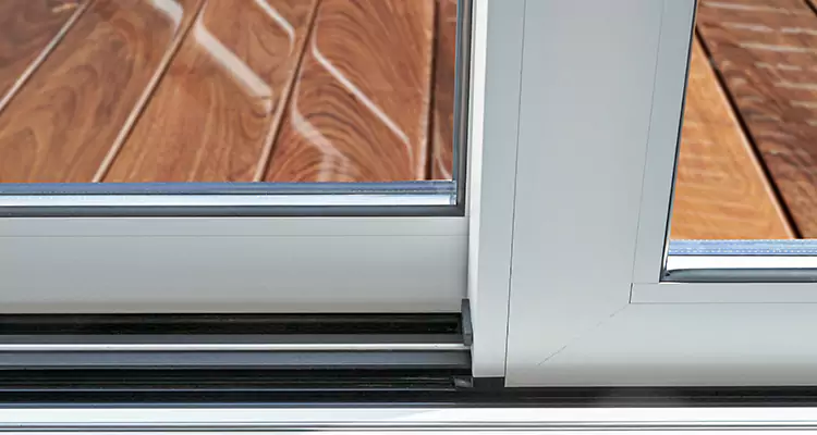 Patio Door Jammed Shut in Daytona Beach, FL