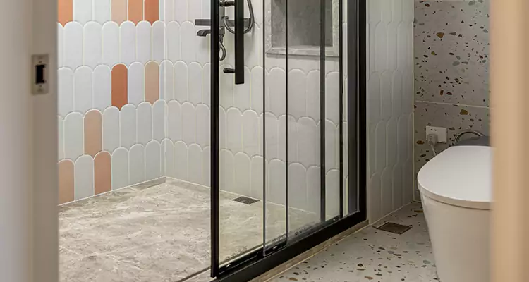 Sliding Shower Door Repair in Daytona Beach, FL