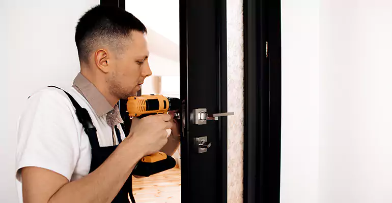 Aluminum Storefront Doors Repair in Daytona Beach, FL