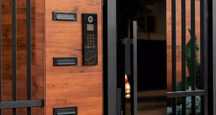 Automatic Door Maintenance in Daytona Beach, FL