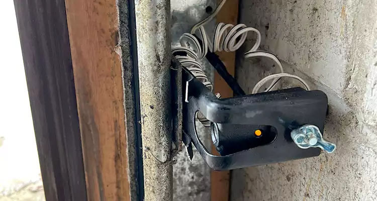 Fix Broken Garage Door Sensor in Daytona Beach, FL