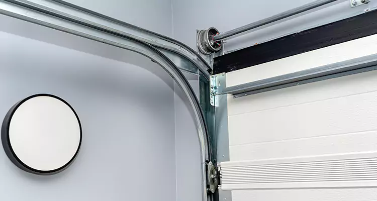Garage Door Cable Repair Cost in Daytona Beach, FL