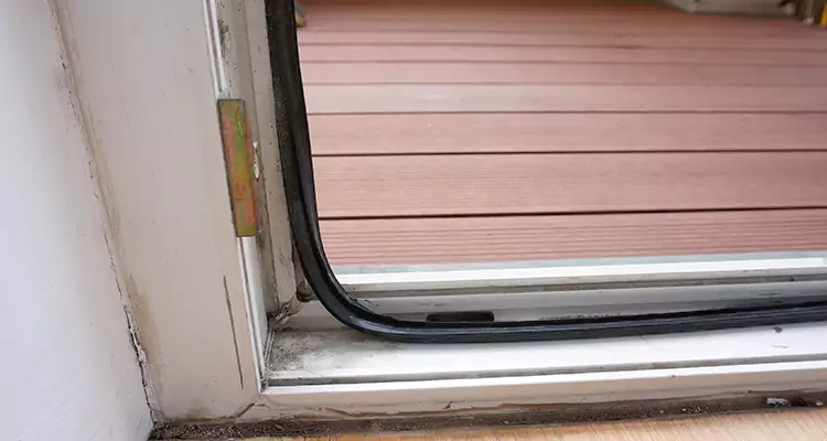 Repair Patio Doors Leaking at Bottom in Daytona Beach, FL