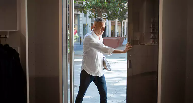 Reliable Pella Patio Door Repair Services for Opening Issues in Daytona Beach, FL