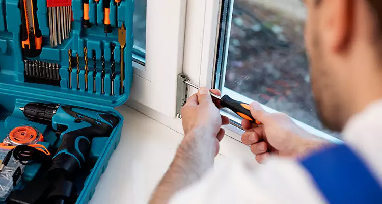 Mirrored Sliding Doors Replacement Expert in Daytona Beach, FL