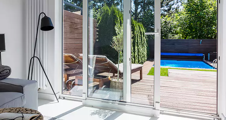 Fixing A Sliding Screen Door Roller in Daytona Beach, FL